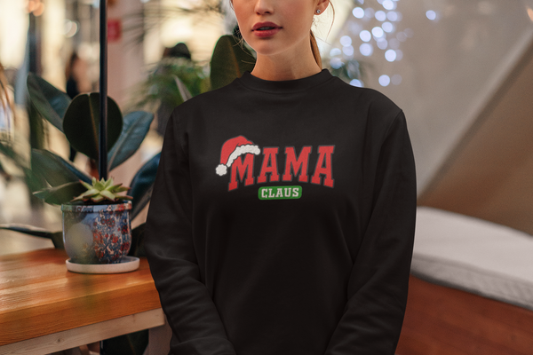 Pull brodé Mama Clause