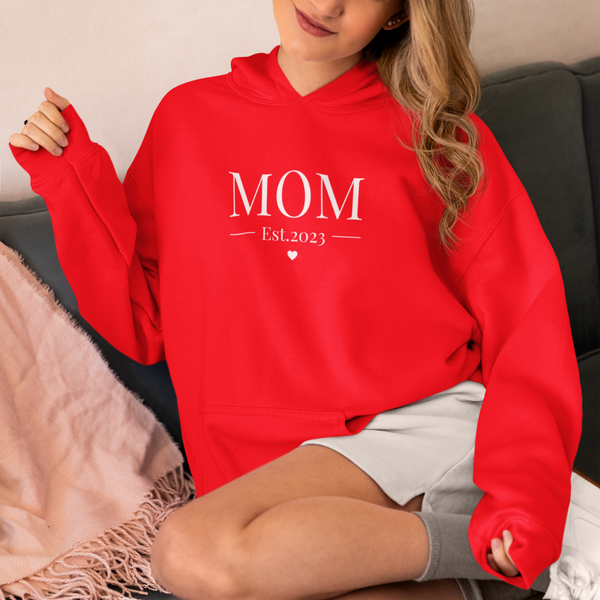 Pull brodé Mom Est.